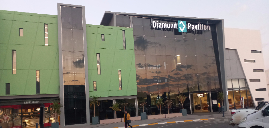 diamond-pavilion-shopping-mall-shopping-centre-in-kimberley